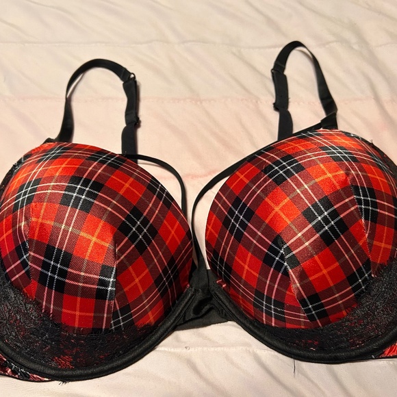 Victoria's Secret Very Sexy Red Black and White Plaid with Black Lace 38DD Bra - Picture 1 of 5